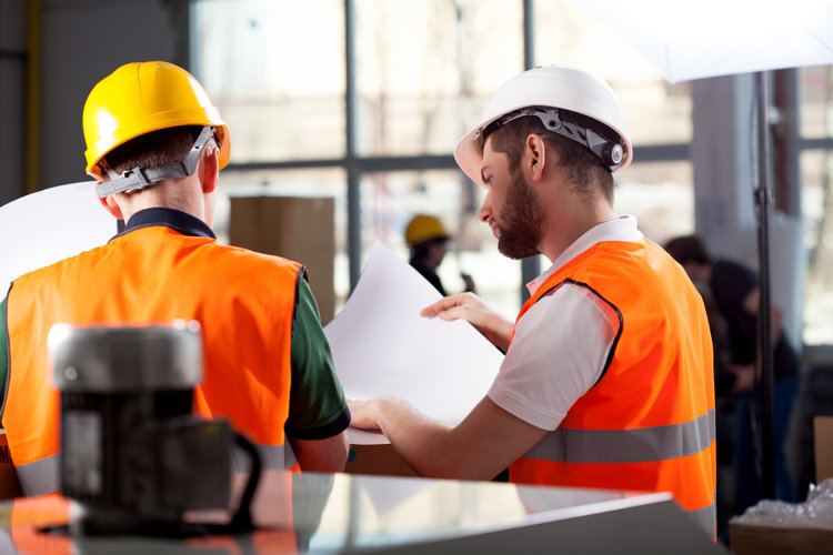 Fire marshal training online suitable for warehouse workers & factory staff